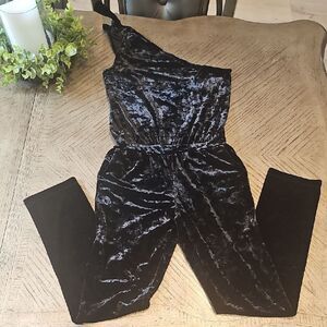 Crushed velvet one-shoulder jumpsuit XS-S